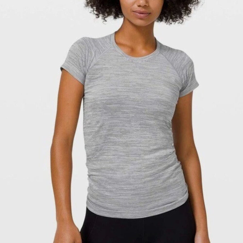 Lululemon Swiftly Tech Short Sleeve Striped Light Gray Size 8